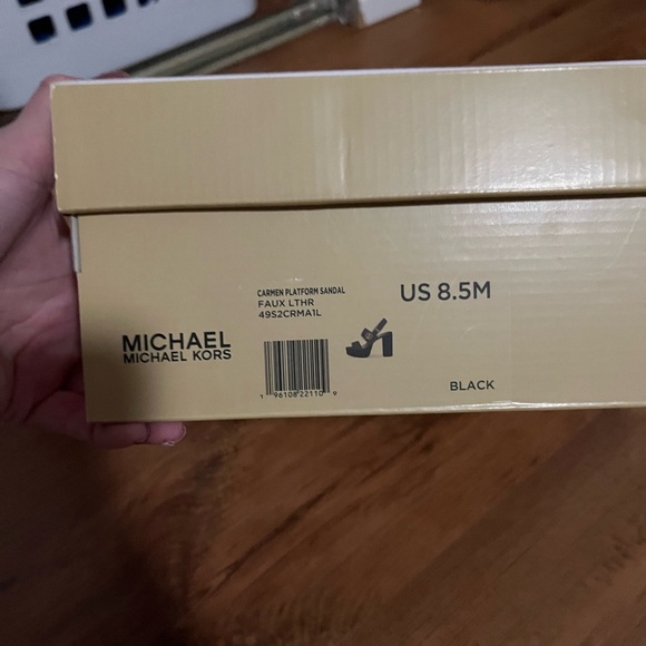 Michael Kors Heels - Picture 3 of 3